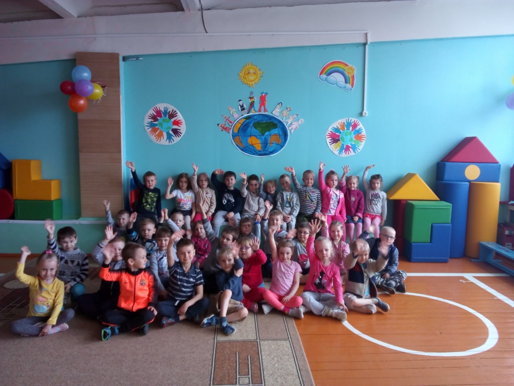 GkpR83jUW-0.jpg GkpR83jUW-0.jpg